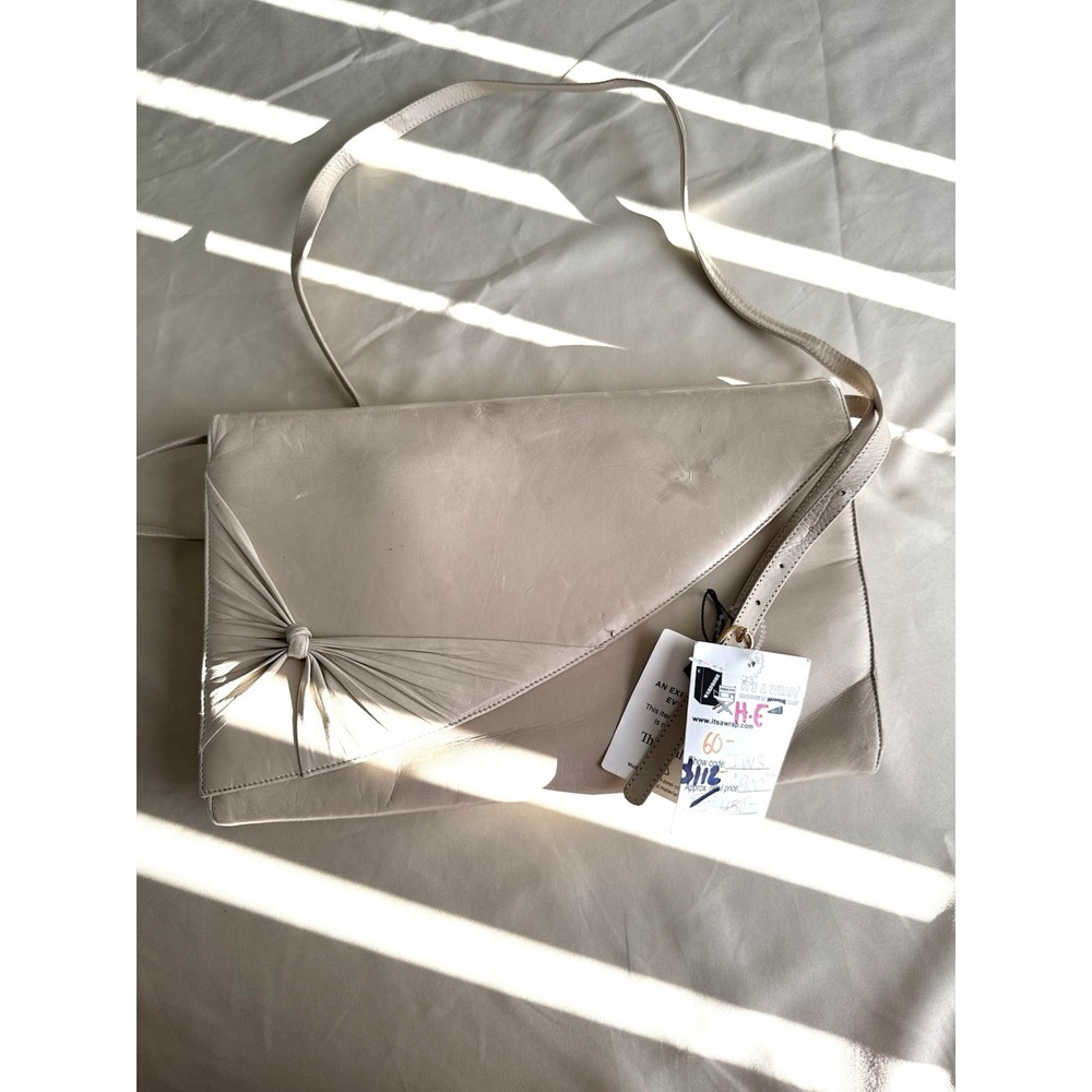 Vintage Bally Italy Beige Leather Envelope Shoulder Bag Hollywood Wardrobe